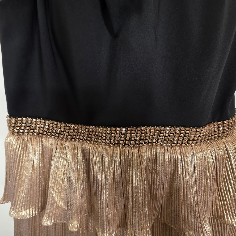 Mac Duggal 26541 One Shoulder Layered Metallic Ruffle Gown in Black/Gold Size 12 - Picture 5 of 10